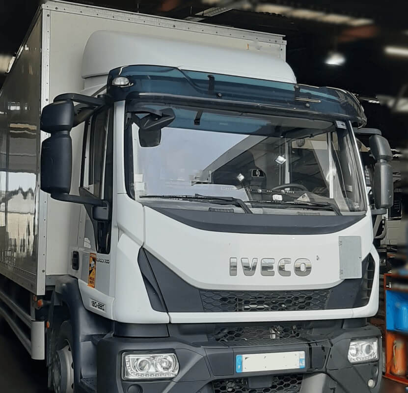 garage camion iveco 2